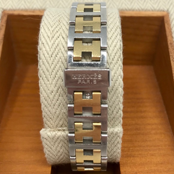 **SOLD** Hermès Croisière CR1.220 Watch w/Gold - Picture 5 of 16